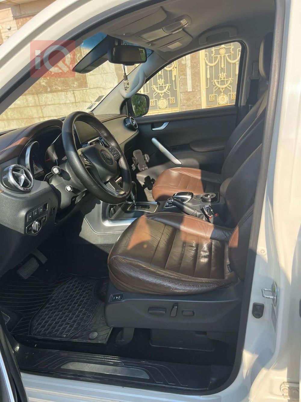 مرسيدس بنز اكس كلاس